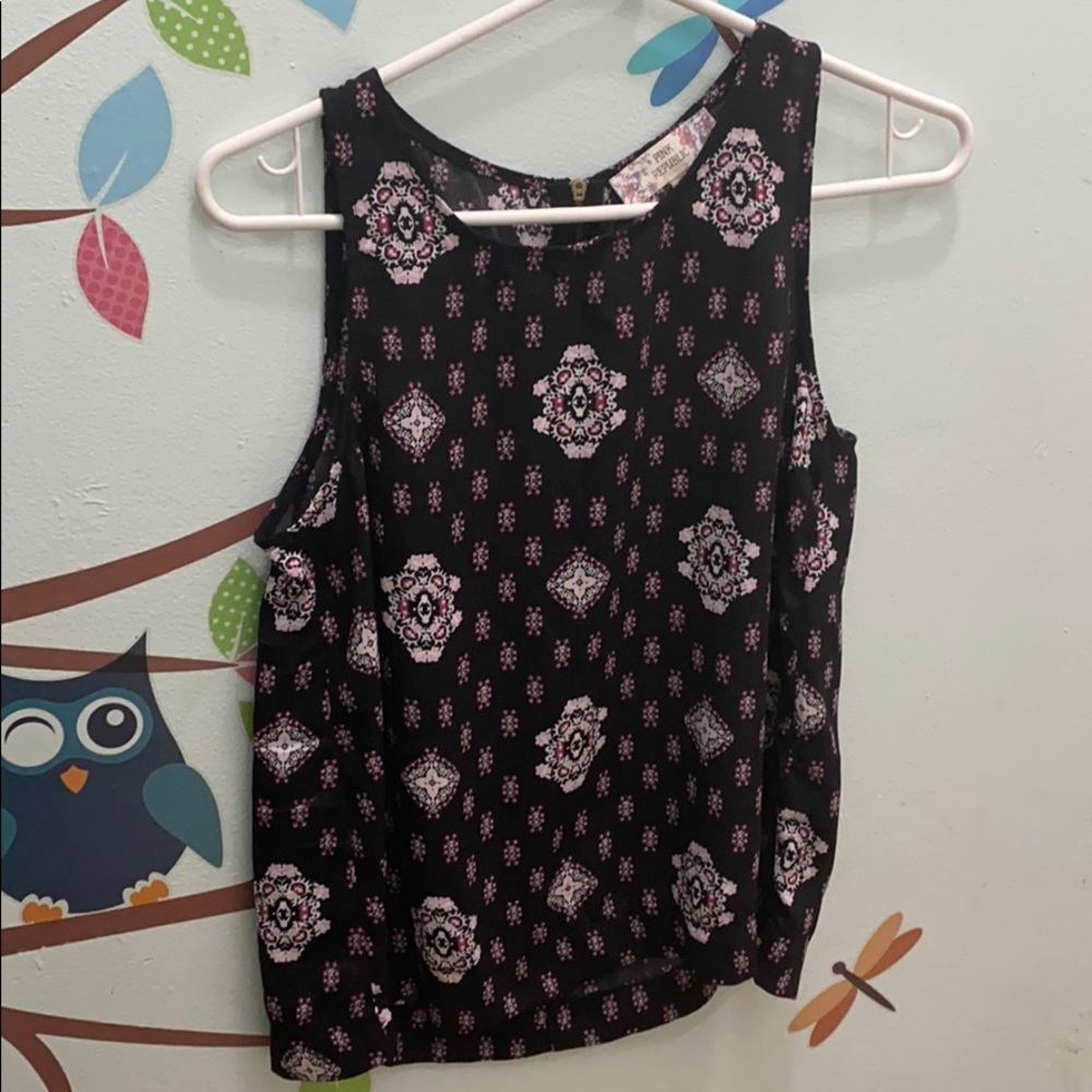 Pink republic medium zippered back sleeveless ❤️